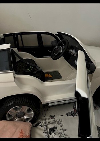 Beyaz Parlak Pilsan Elektrikli Binici Araba - Görsel 7