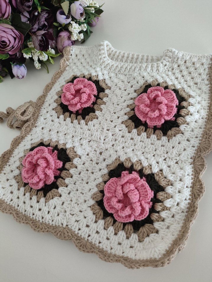 Çiçek Desenli Örgü Kız süveter - Görsel 4