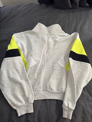 Pull and Bear Sweatshirt