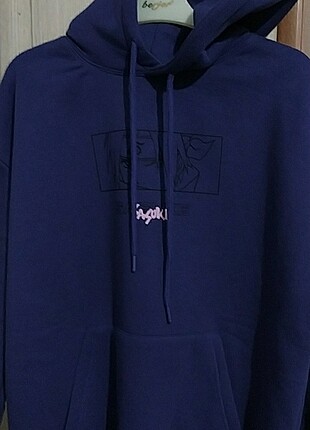Sasuke mor Pull&bear