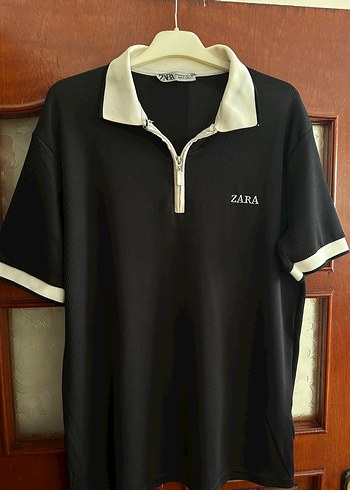 Zara M Beden Siyah Fermuarlı Polo Tişört