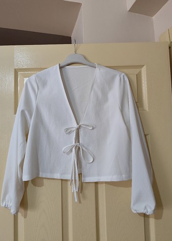 Diğer beyaz kimono