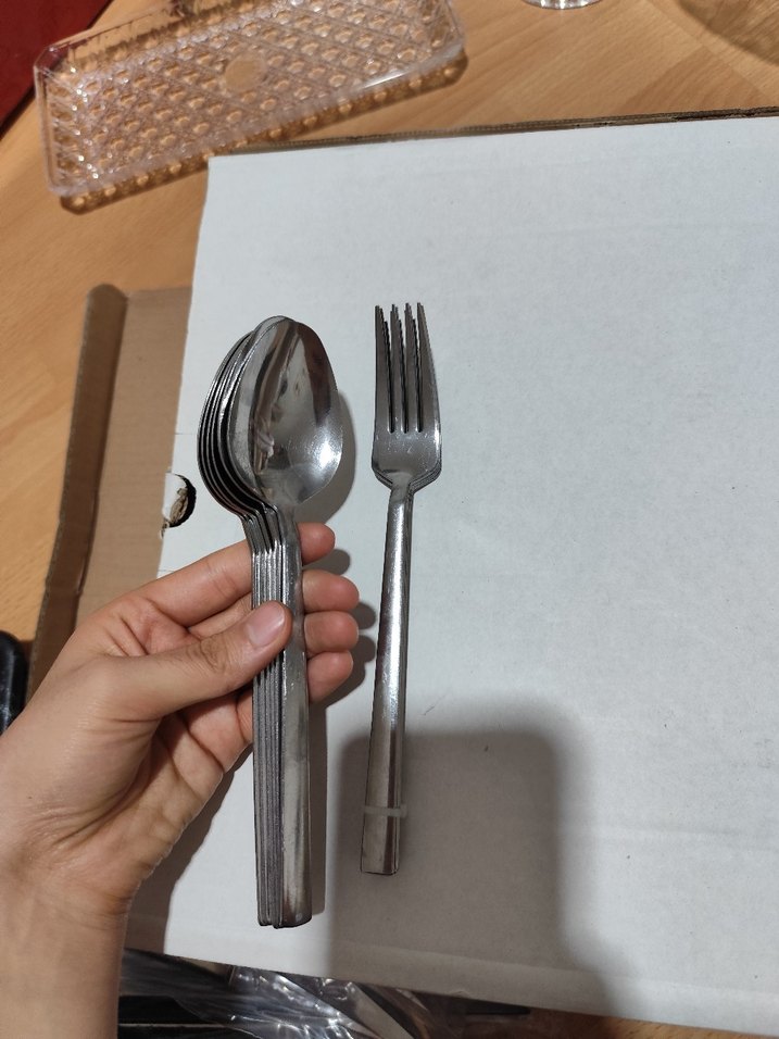 Gri-Beyaz Metal Kaşık ve Çatal Seti - Görsel 4