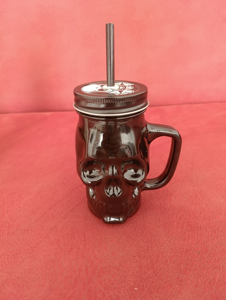 Kafatası Desenli Siyah Kulplu Bardak - Görsel 4