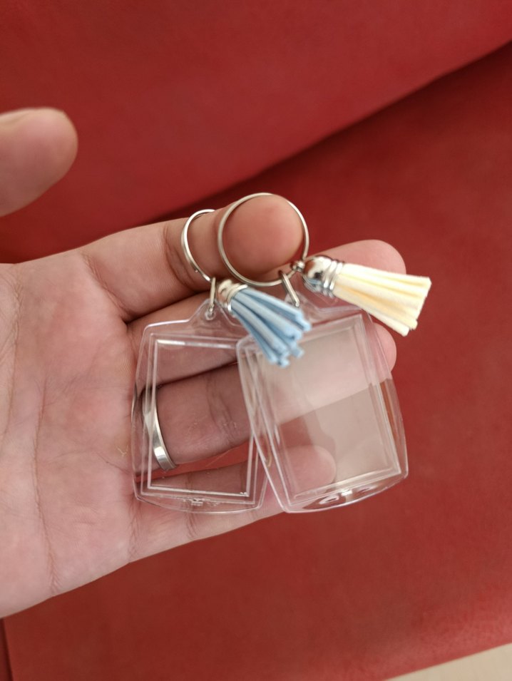 Püsküllü Fotoğrarlıklı Anahtarlık (Yurtdışı) - Görsel 4