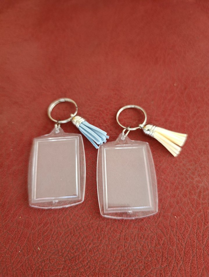 Püsküllü Fotoğrarlıklı Anahtarlık (Yurtdışı) - Görsel 3