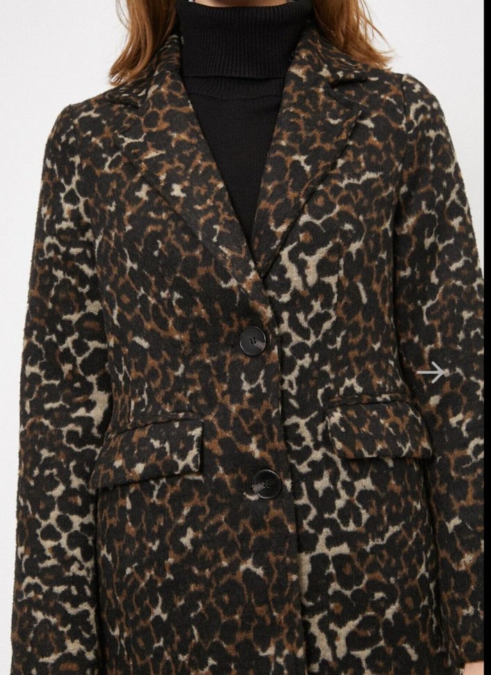 Leopar Desenli Uzun Kaban - Görsel 4