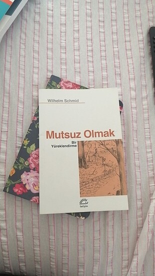 Mutsuz olmak, Kendiyle dost olmak 