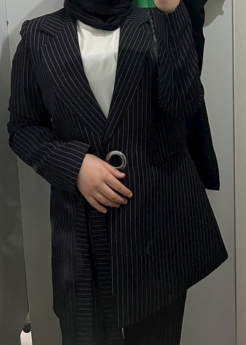 Düğmeli Siyah Zebra Desenli Kadın Blazer