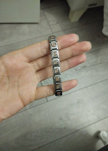 Gri Minimalist Rock Punk Kadın Bileklik