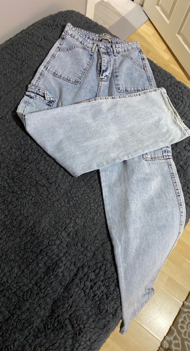 Gri Düğmeli Bol Kesim Midi Kot Pantolon - Görsel 2