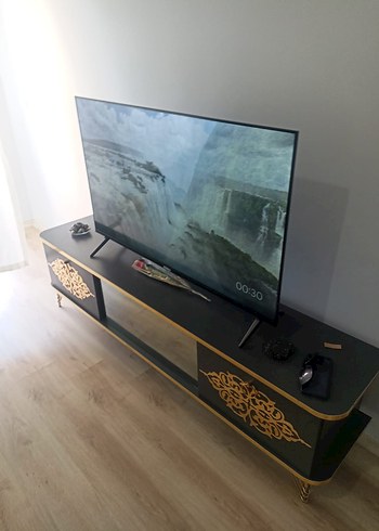  Beden Sena 165 ekran 64 inç TV