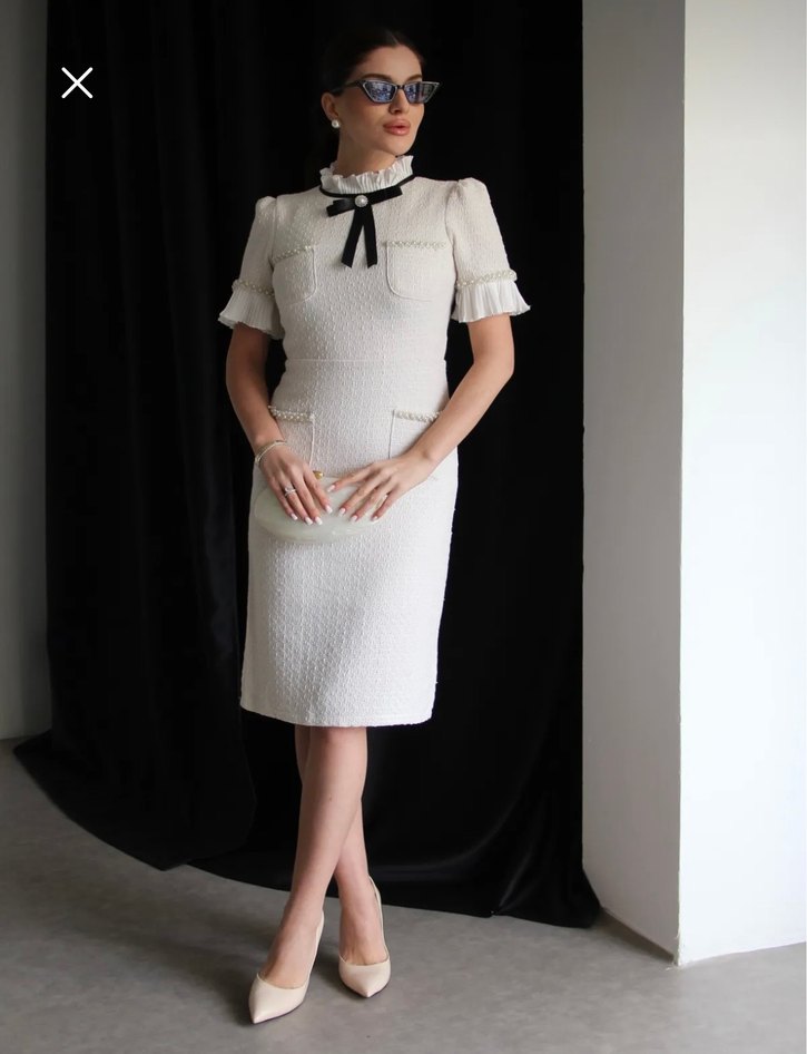 Beyaz Dik Yaka İnci ve Kurdeleli Premium Kısa Kollu Tüvit Elbise - Görsel 3