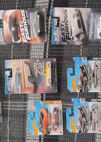 Hot Wheels arabalar