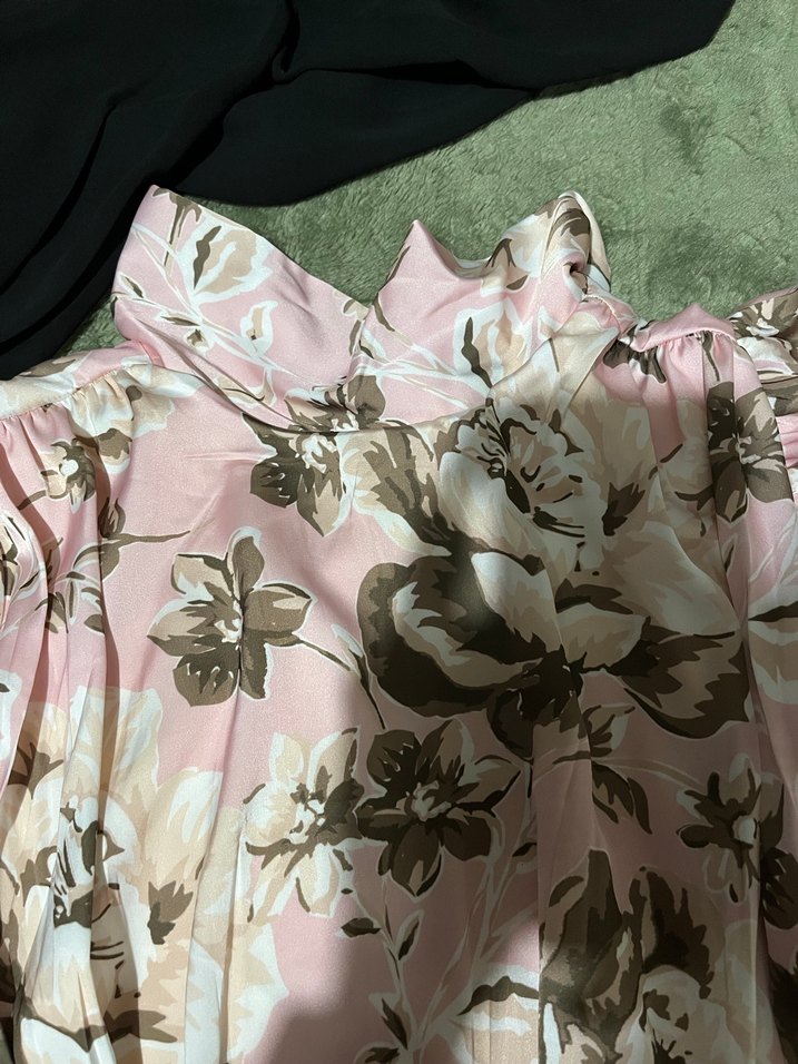 Uzun Kol Çiçek Desenli Pembe Kadın Elbise - Görsel 4