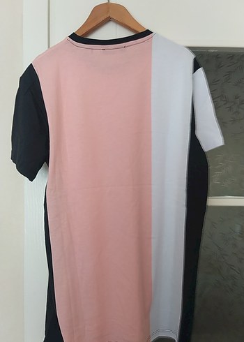 m Beden Oversize Renk Bloklu Erkek Tişört yeni etiketi yoktur
