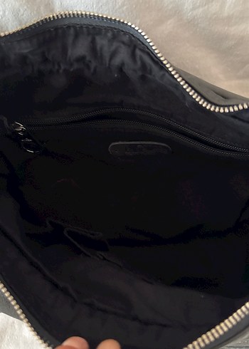 Kipling Siyah Minimalist Deri Kadın Çanta Kipling