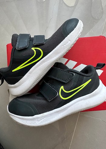 Nike Siyah Erkek Çocuk Spor Ayakkabı