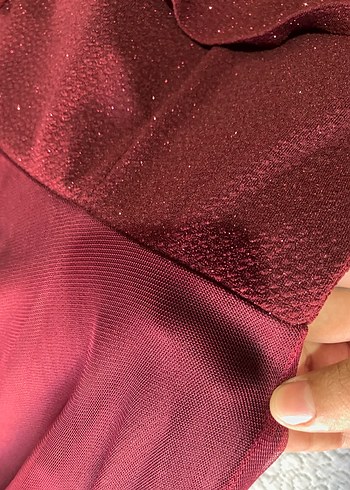 Bordo Uzun Drapeli Straplez Kadın Abiye - Görsel 3