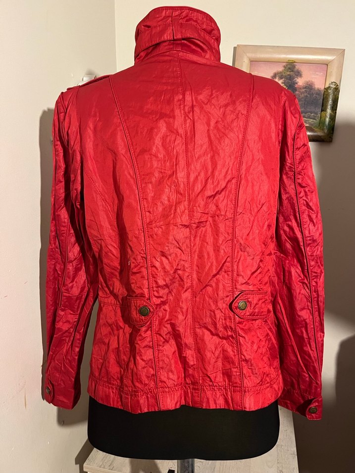 Kırmızı Fermuarlı Kadın Ceket - Görsel 3