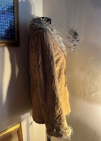 Kürklü Nakışlı Süet Kadın Kaban - Görsel 2