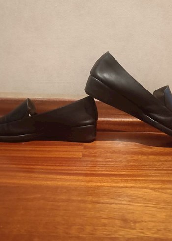 Desa marka Klasik Siyah Topuklu Kadın Ayakkabı - Görsel 3