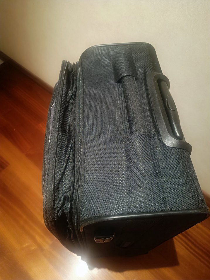 Klasik Gri Tokalı Valiz - Görsel 5