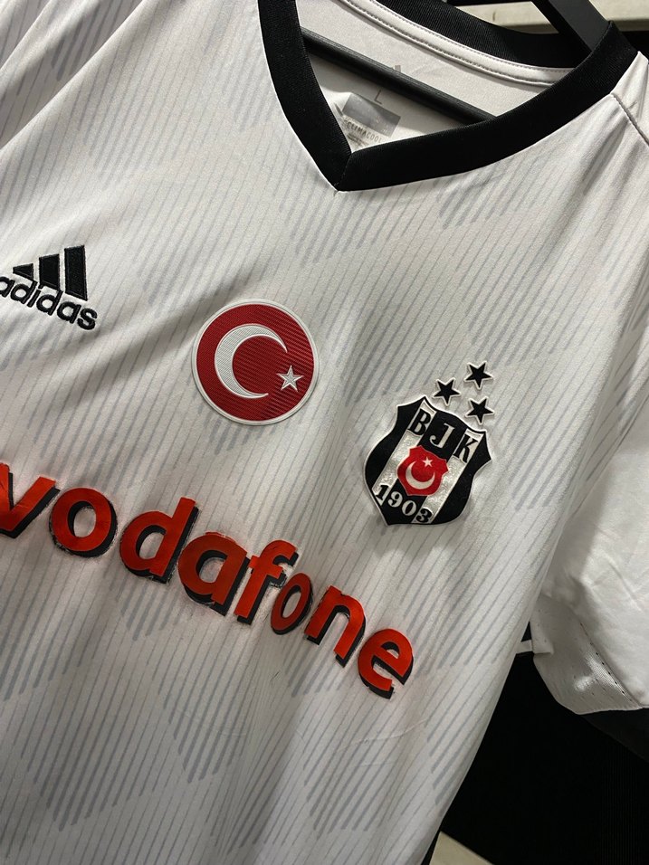 Beşiktaş orjinal Adidas forma - Görsel 5