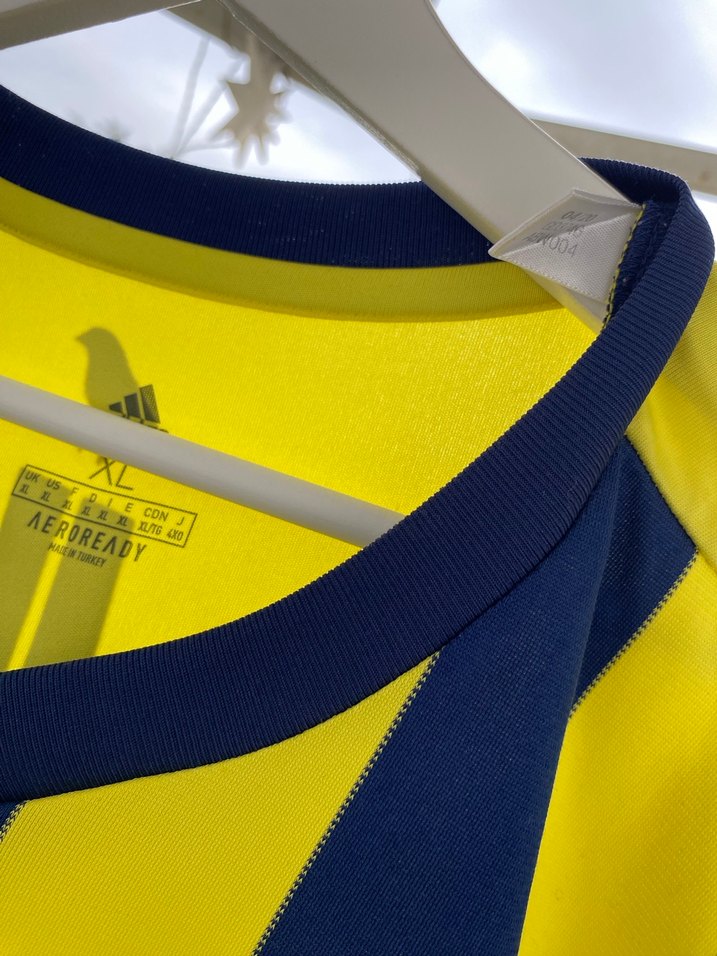 Fenerbahçe orjinal Adidas forma - Görsel 3