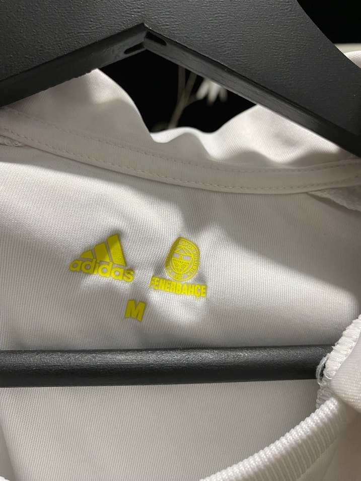 Fenerbahçe orjinal Adidas forma - Görsel 4