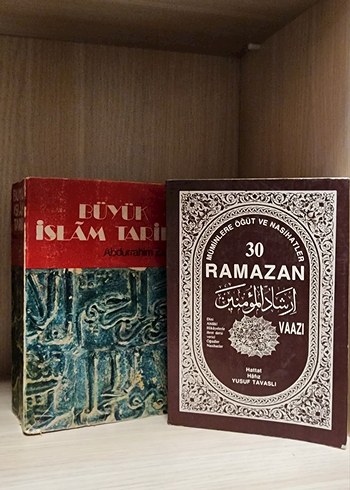 30 Ramazan Vaazı ve Büyük İslam Tarihi Kitapları