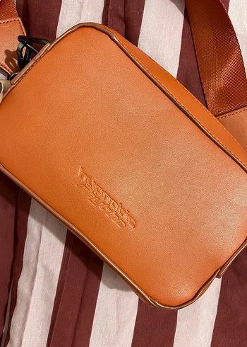 Bershka Bershka omuz çantası