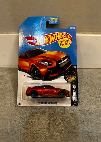 Hot Wheels 17 Nissan GT-R (R35)