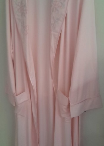 Pembe Uzun Kadın Sabahlık - Görsel 5