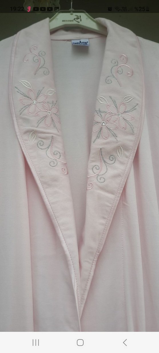 Pembe Uzun Kadın Sabahlık - Görsel 2