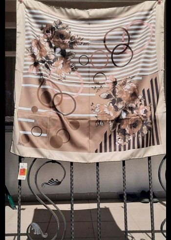 tuğba eşarp - Görsel 4