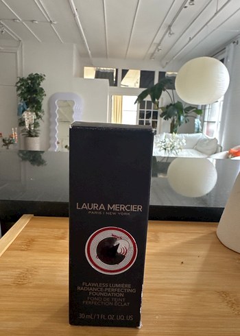 Laura Mercier - Görsel 5