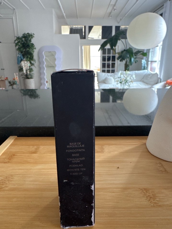 Laura Mercier - Görsel 3