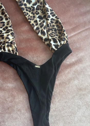 Orijinal Beach Bunny - Görsel 6