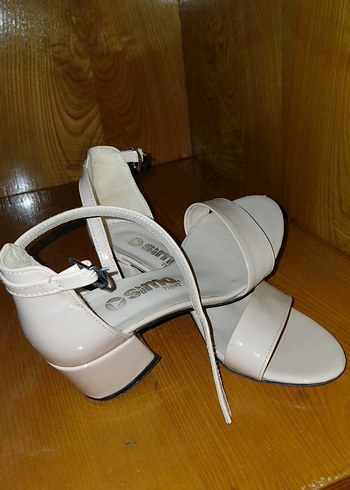 Kadın Topuklu Sandalet - Görsel 2