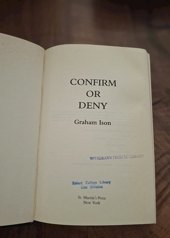 Confirm or Deny - Amison Şiir Kitabı - Görsel 2