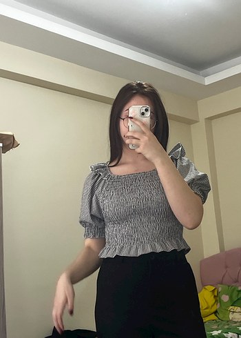 Gri Kareli Volanlı Straplez Bluz - Görsel 4