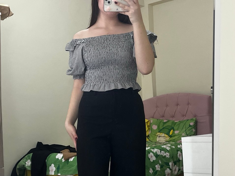 Gri Kareli Volanlı Straplez Bluz - Görsel 2