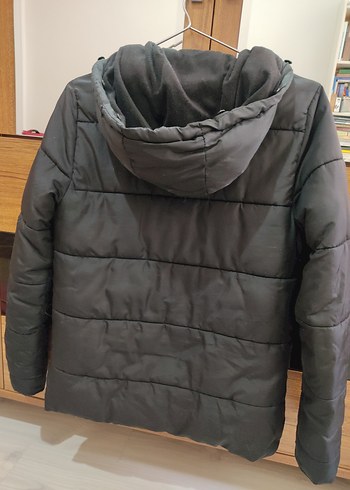 Siyah Kapüşonlu Kadın Kışlık Mont - Görsel 2