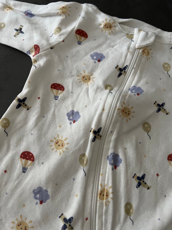 Renkli Desenli Beyaz Bebek Tulumu - Görsel 2