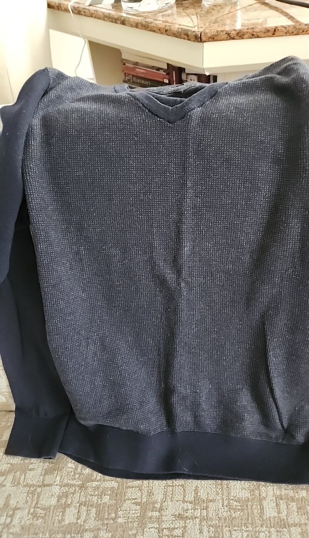 Gri V Yaka Erkek Triko Kazak - Görsel 3