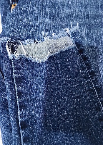 Yırtmaç Detaylı Kadın Mavi Denim Pantolon - Görsel 5