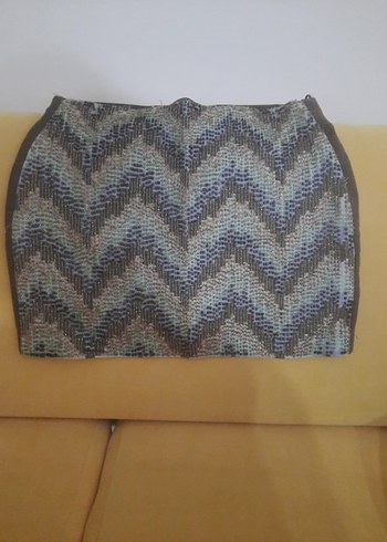 boncuk işlemeli mini etek zara - Görsel 5