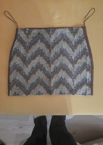 boncuk işlemeli mini etek zara - Görsel 4