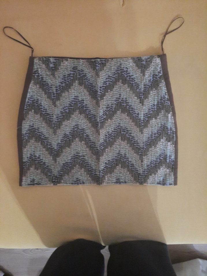 boncuk işlemeli mini etek zara - Görsel 2